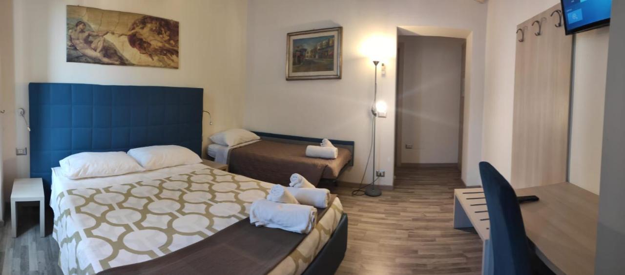Station Bed and breakfast Roma